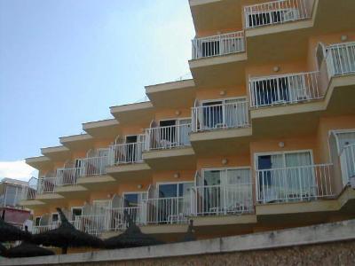 Balkone des Hotels Amfora Beach