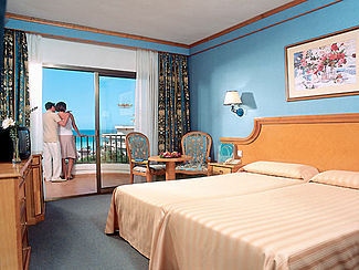 Zimmer Hotel Riu Bravo 